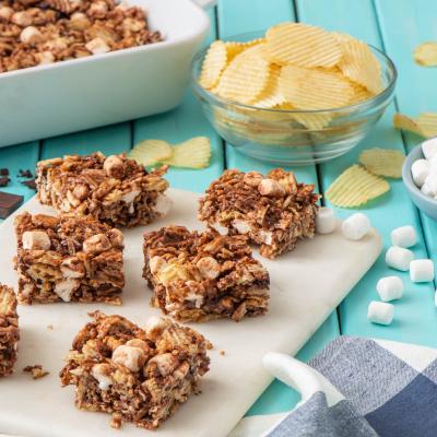S’more RUFFLES® Ridged Marshmallow Treats